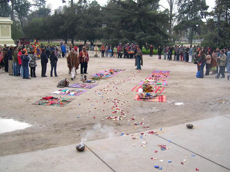 Homenaje de pueblos originarios